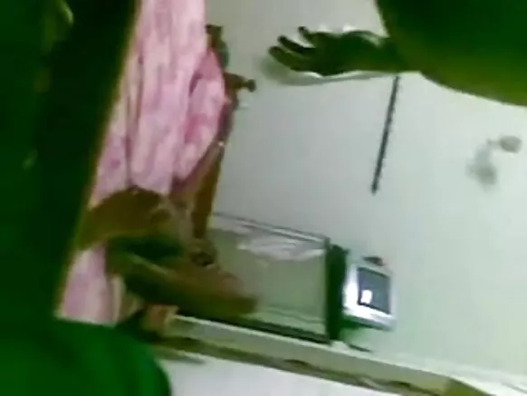 Indian Black Ebony Aunty 1097 Malo ghakugonana.
